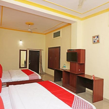 Oyo 14179 Panchvati Hotell Dehradun Eksteriør bilde