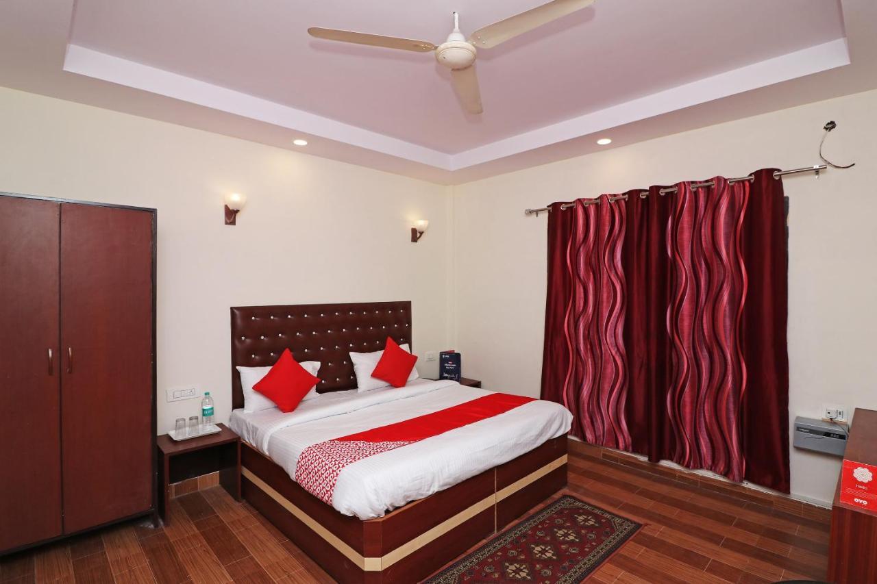 Oyo 14179 Panchvati Hotell Dehradun Eksteriør bilde