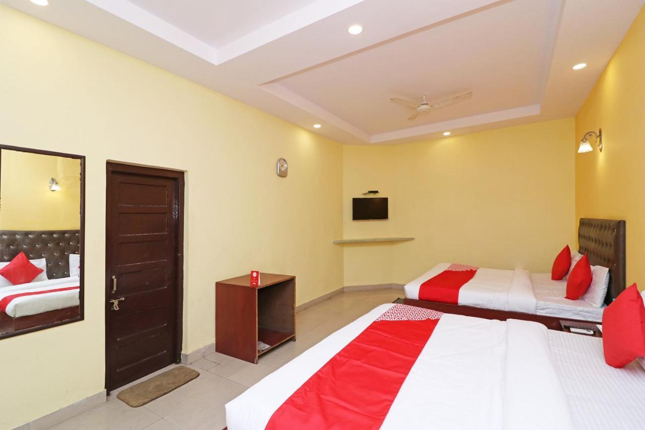 Oyo 14179 Panchvati Hotell Dehradun Eksteriør bilde