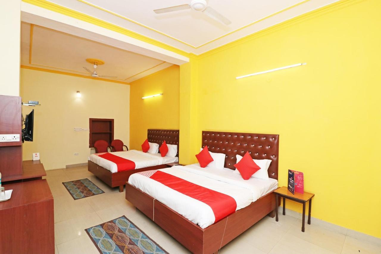 Oyo 14179 Panchvati Hotell Dehradun Eksteriør bilde